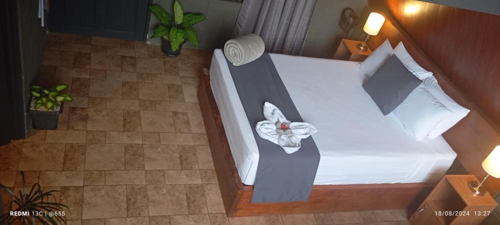Yarumo Lodge, Rio Celeste Black Chalets Bijagua Zewnętrze zdjęcie