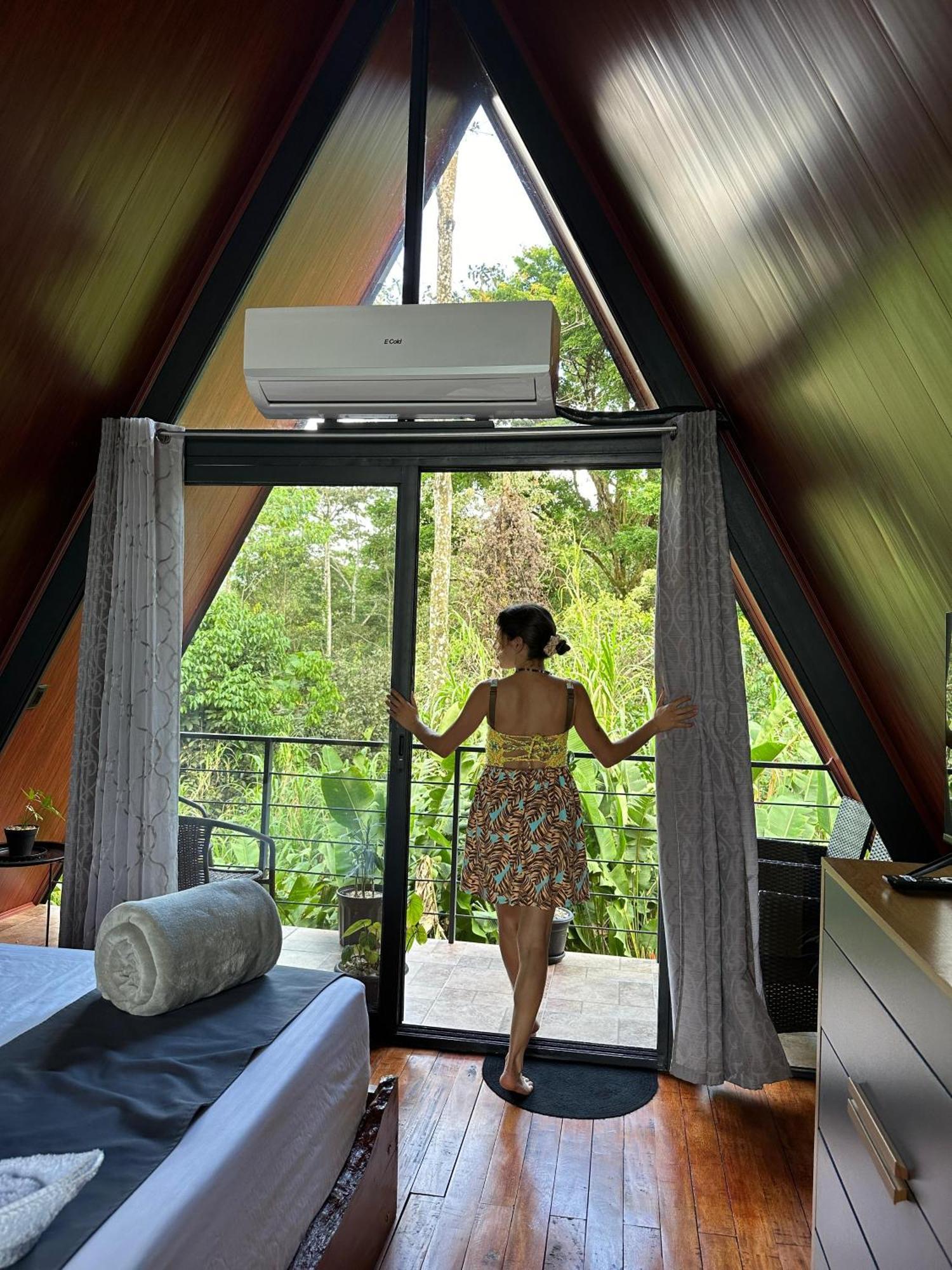 Yarumo Lodge, Rio Celeste Black Chalets Bijagua Zewnętrze zdjęcie