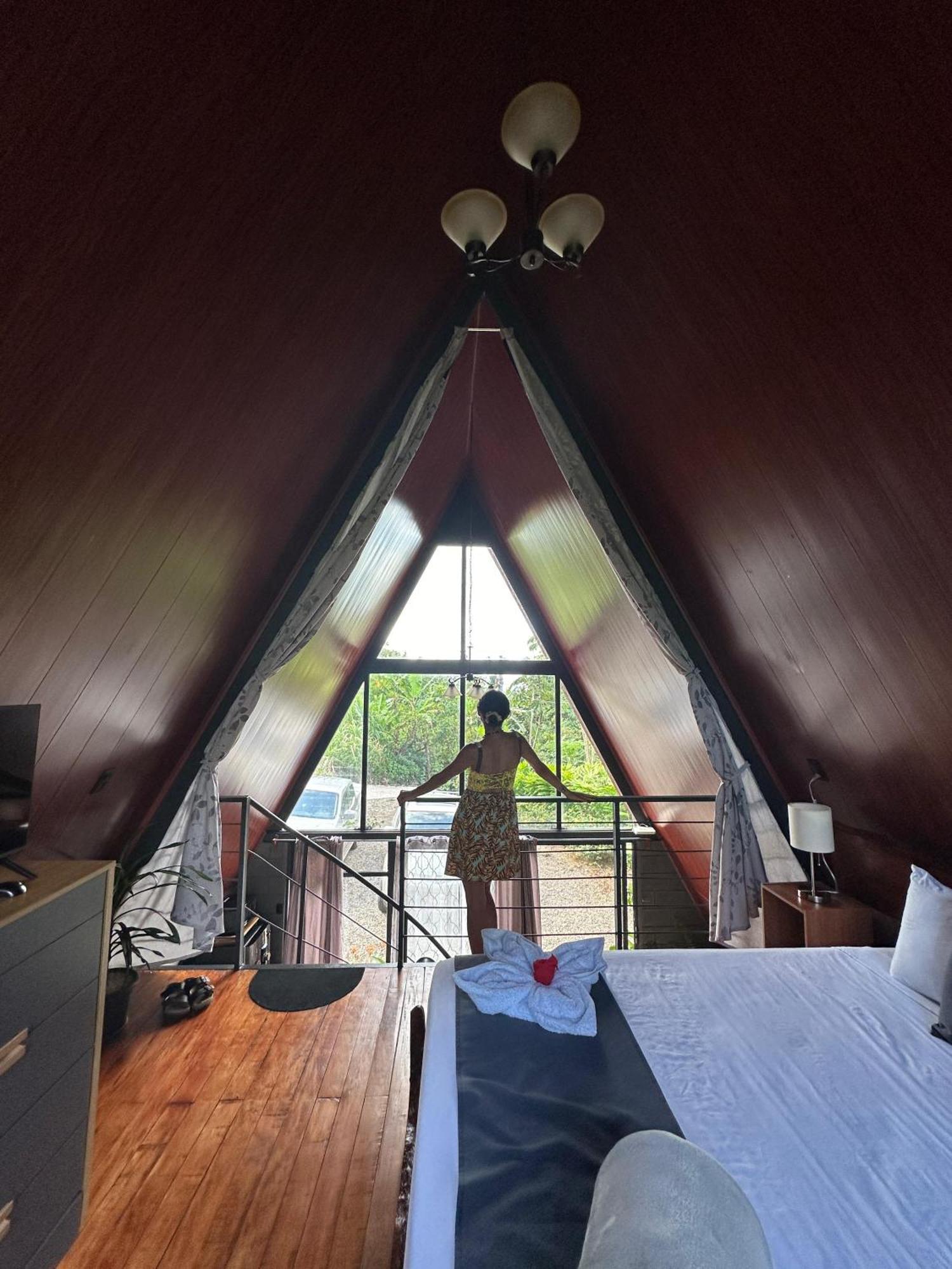 Yarumo Lodge, Rio Celeste Black Chalets Bijagua Zewnętrze zdjęcie